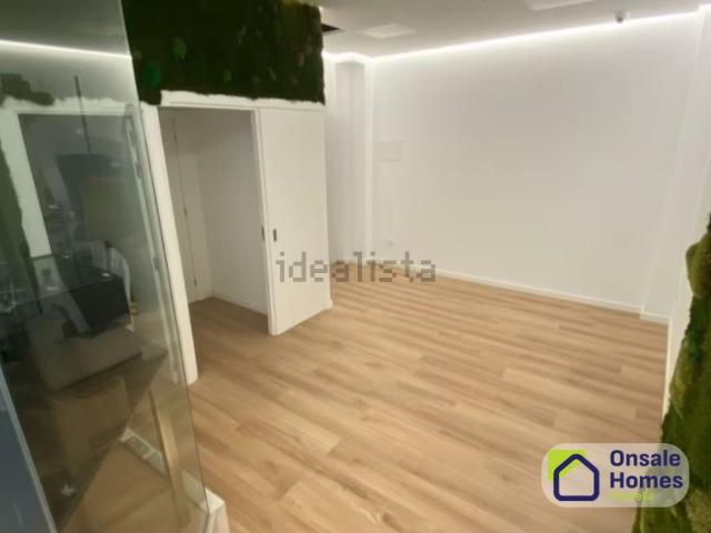 Local, Miraflores, Marbella