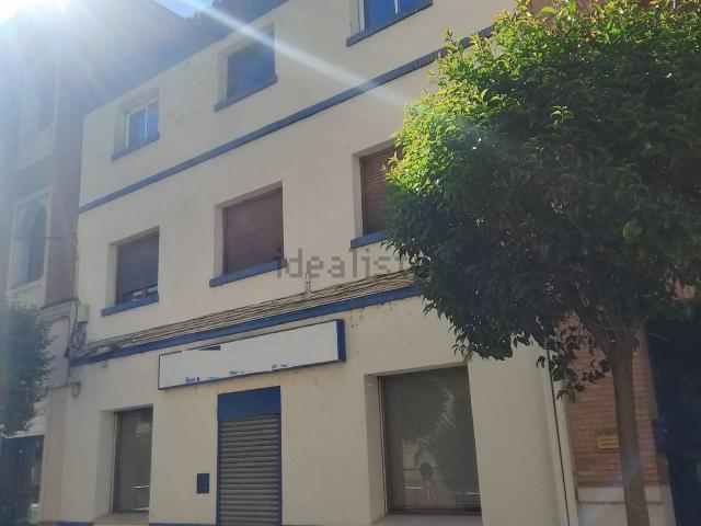 Local, Monzon
