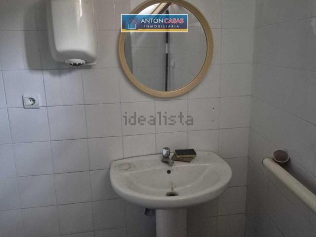 Local, Monovar