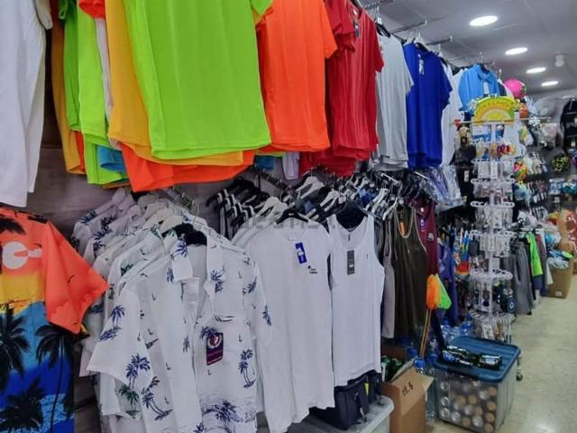Local, Mogán