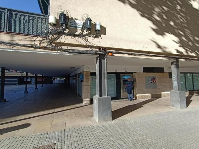 Local, Molins de Rei