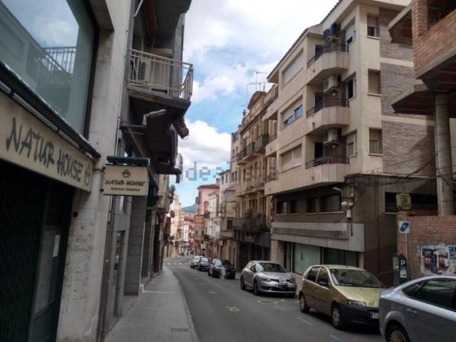 Local, Mora d&apos Ebre