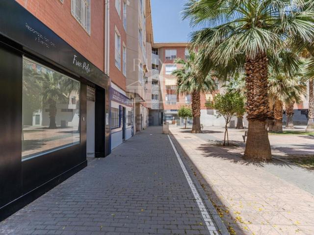 Local, Motril