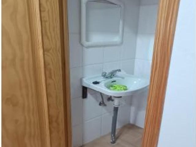 LOCAL MUY CÉNTRICO