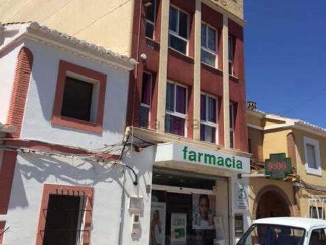 Local, Nules