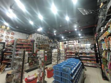 Local o Casa comercial en Arriendo en Las Condes