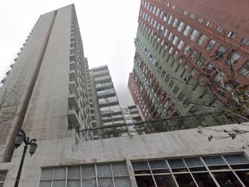 Local o Casa comercial en Arriendo en Santiago 4 baños