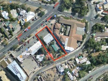Local o Casa comercial en Venta en Lo Barnechea
