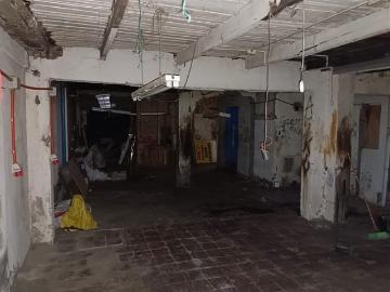 Local o Casa comercial en Venta en Santiago 2 baños