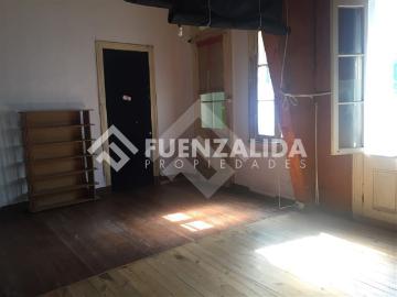 Local o Casa comercial en Venta en Valparaíso 10 dormitorios 2 baños