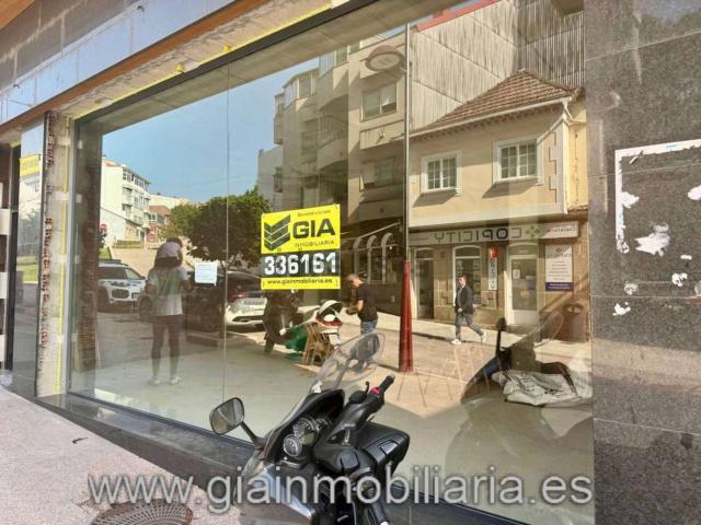 Local, O Porriño