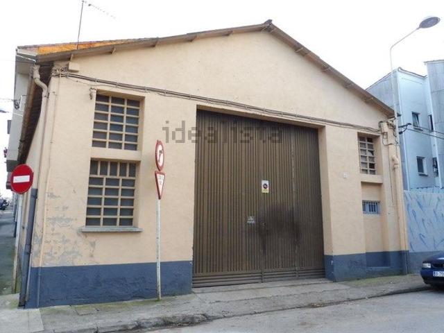 Local, Olot