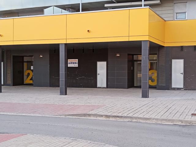LOCAL OMERCIAL EN LA PLAZA DE LA CULTURA