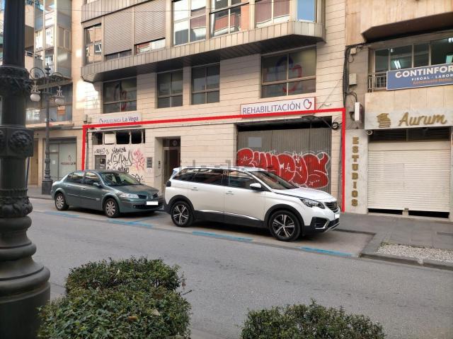 Local, Orihuela
