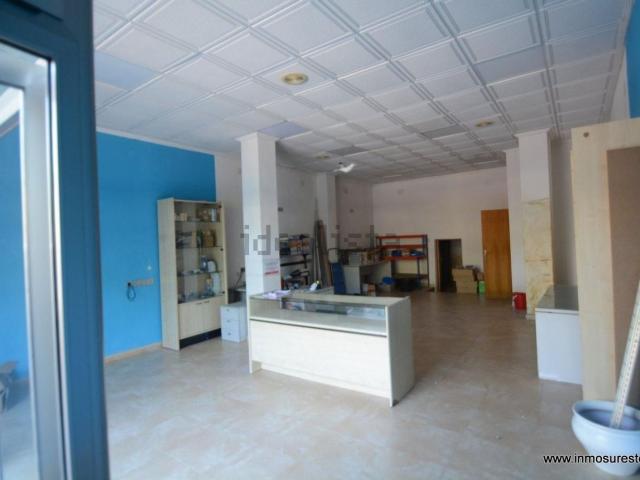 Local, Orihuela