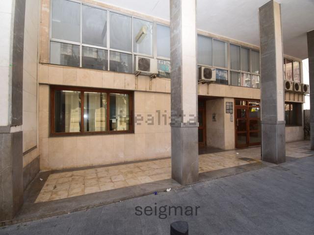 Local, Orihuela