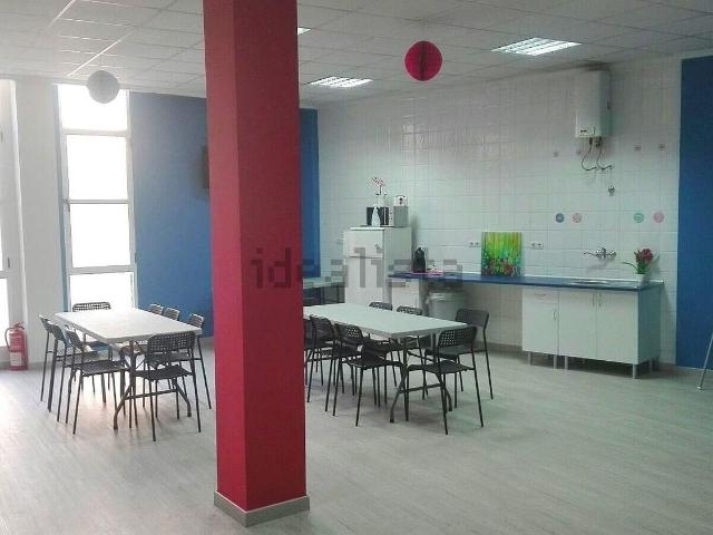 Local, Orihuela