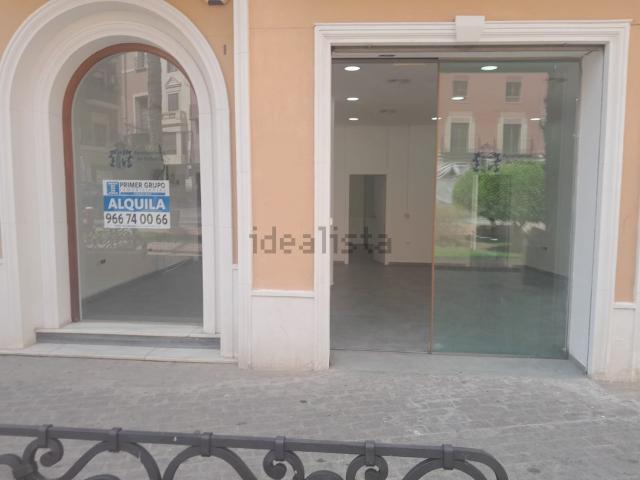 Local, Orihuela