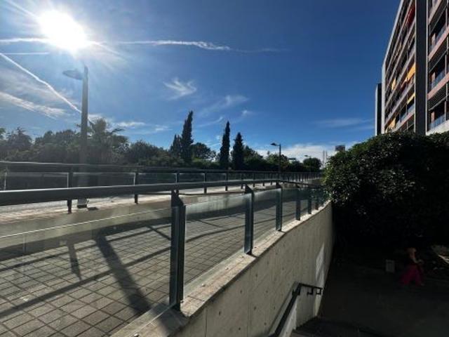 Local para oficinas en Ciudad Ros Casares