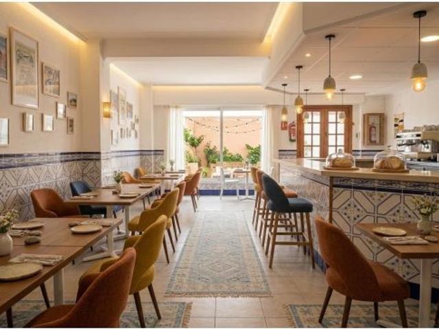 LOCAL PARA HOSTELERÍA CON VISTAS AL MAR EN CULLERA | 132 m2 | 195.000€