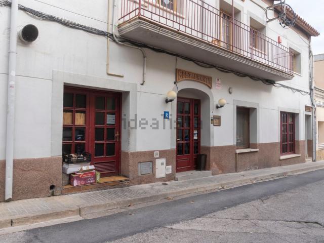 Local, Parets del Vallès