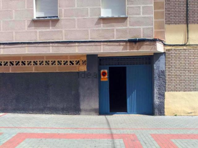 Local, Parla