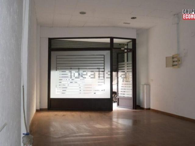 Local, Paus, Alicante / Alacant
