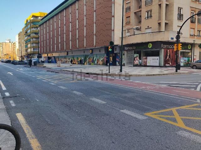 Local, Perchel sur El Bulto, Málaga