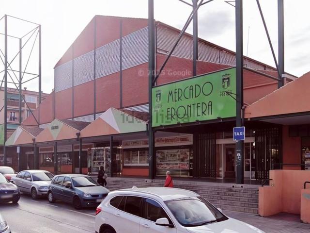 Local, Petrer