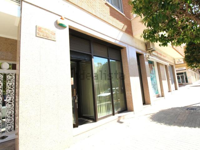 Local, Petrer