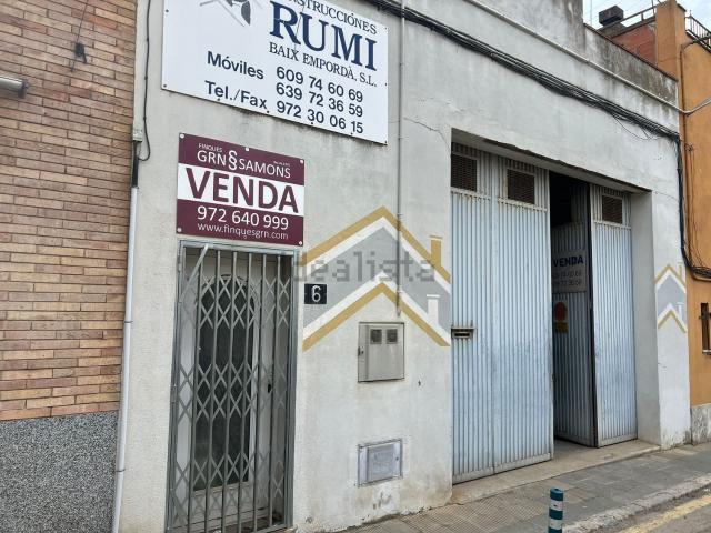 Local, Piverd La Roella Bruguerol, Palafrugell