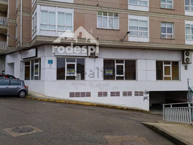 Local, Ponteareas