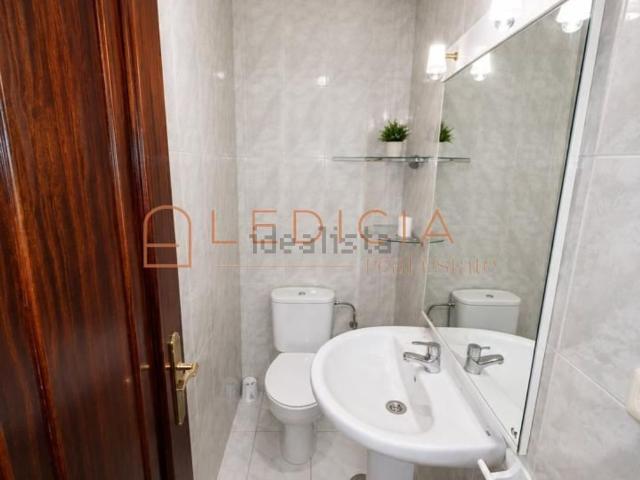 Local, Ponteareas