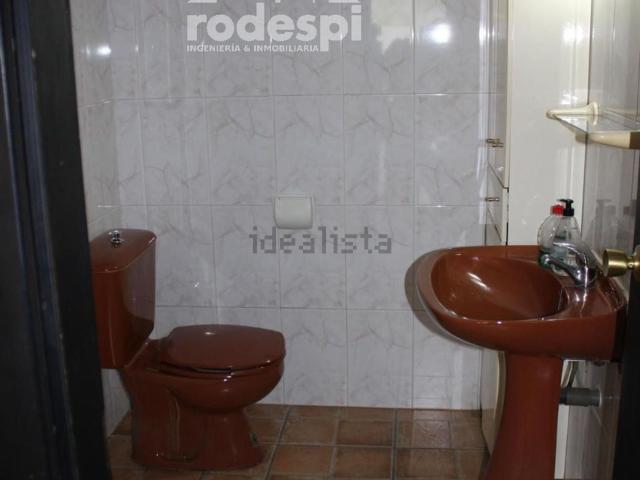 Local, Ponteareas