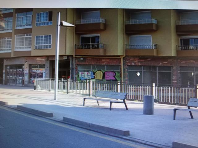 Local, Pontevedra
