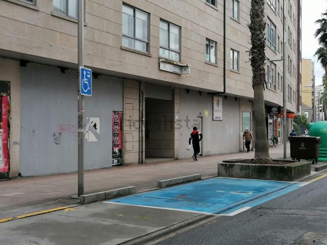 Local, Pontevedra