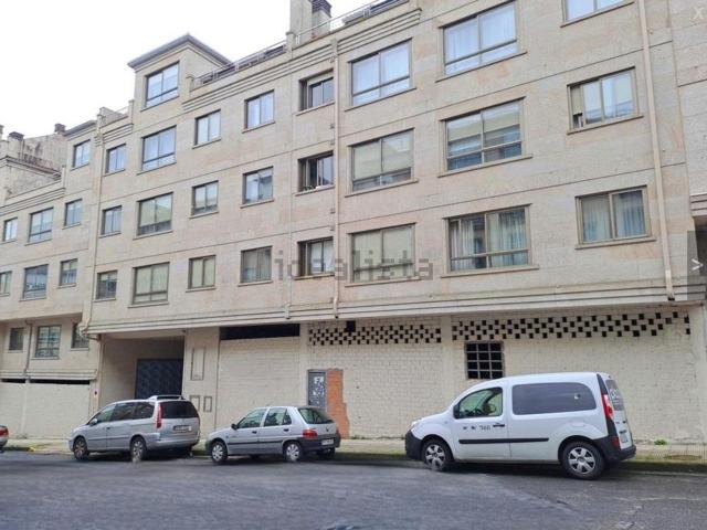 Local, Pontevedra