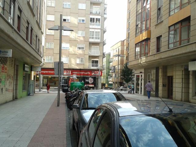 Local, Pontevedra