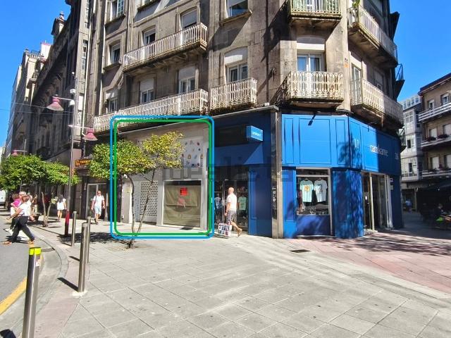 Local, Pontevedra