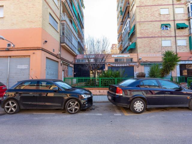 Local, Polígono Cartuja, Granada