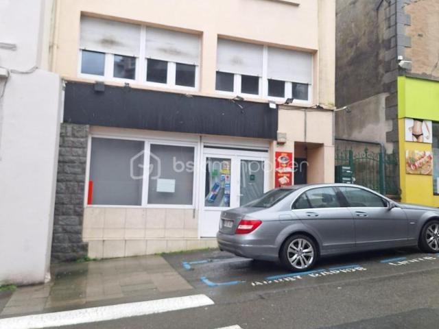 LOCAL POUR RESTAURATION RAPIDE