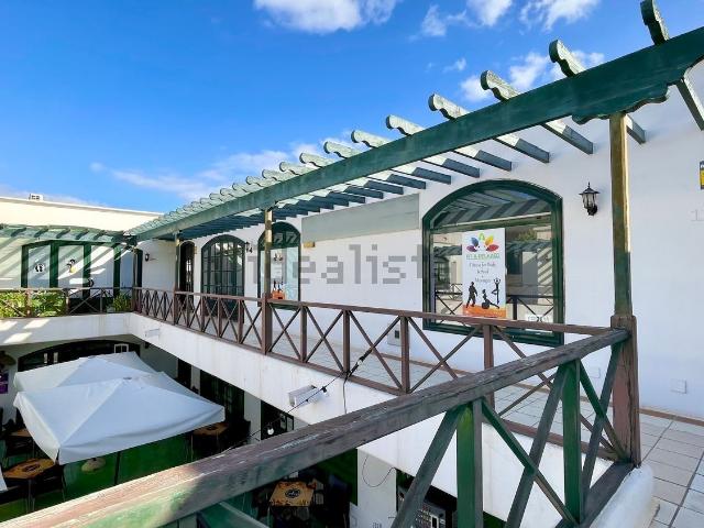Local, Playa Blanca, Yaiza