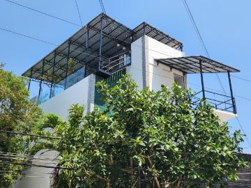 Local Playa del Carmen