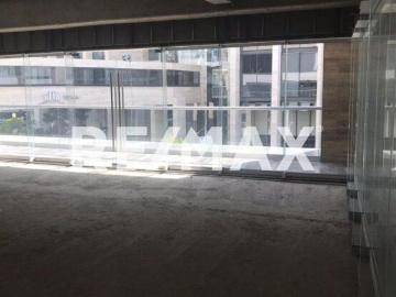Local Plaza Adagio 2do Piso