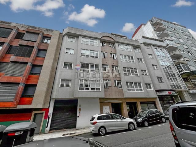 Local, Plaza de la Industria, Vigo