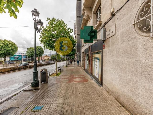 Local, Plaza España Corte Inglés, Vigo
