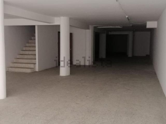 Local, Plaza España Corte Inglés, Vigo