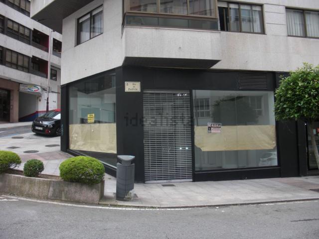 Local, Plaza España Corte Inglés, Vigo