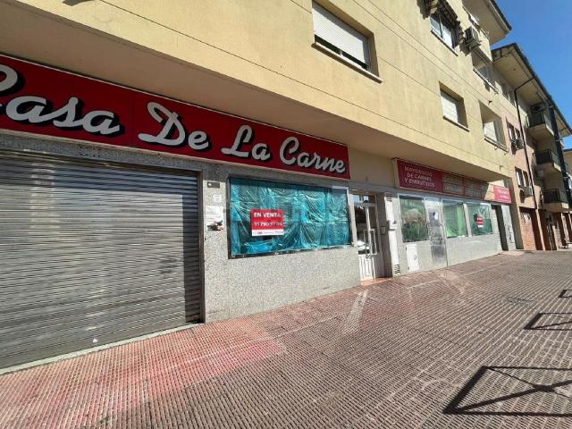 Local, Plasencia