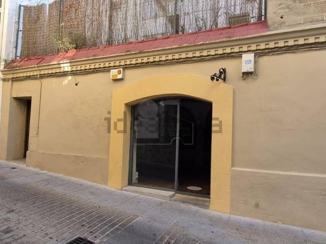 Local, Plasencia